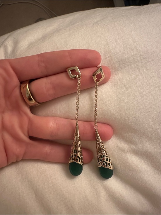 Kendra Scott Jewelry - Kendra Scott Gold Drop Earrings with Green Stones